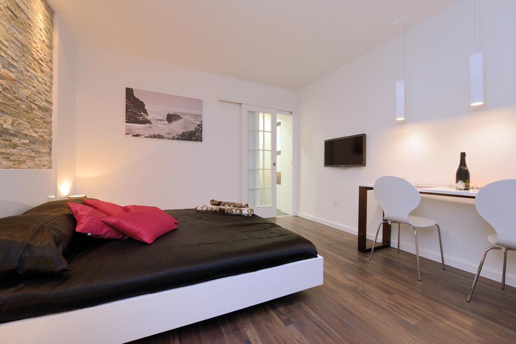 Guest House D&G -I Apartment & Room Zára Szoba fotó