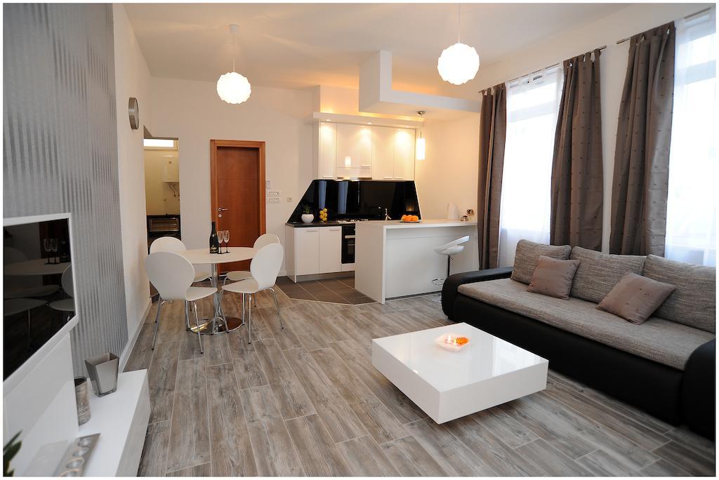 Guest House D&G -I Apartment & Room Zára Szoba fotó