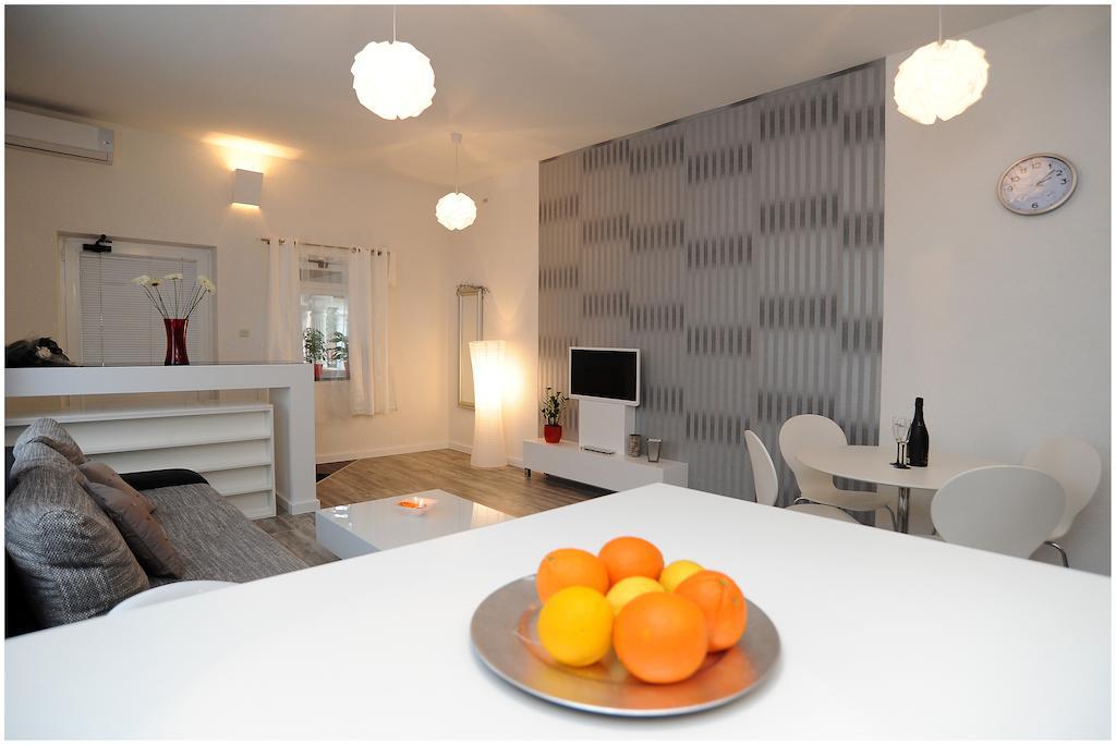 Guest House D&G -I Apartment & Room Zára Szoba fotó